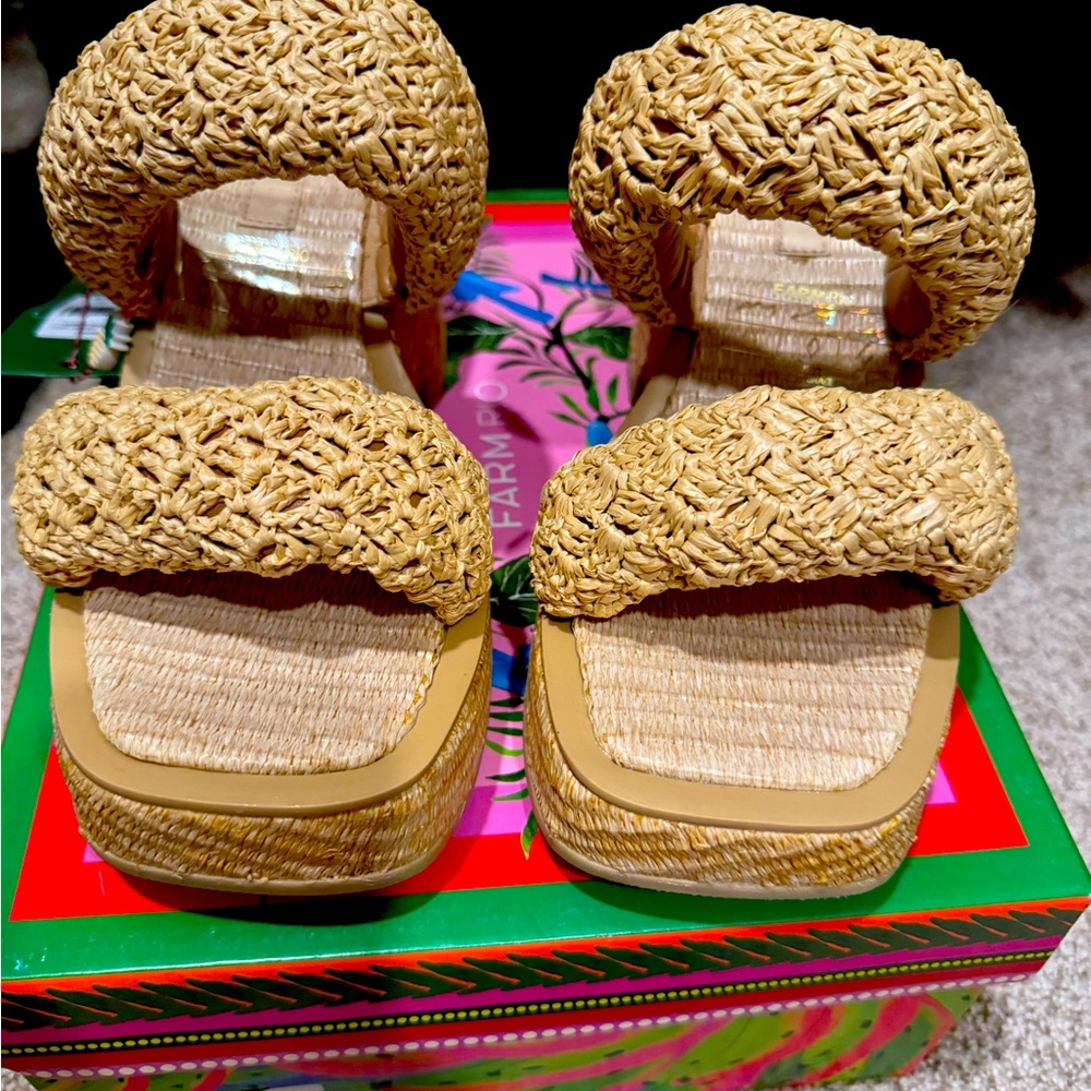 FARM RIO - Natural crochet puffy platform sandal